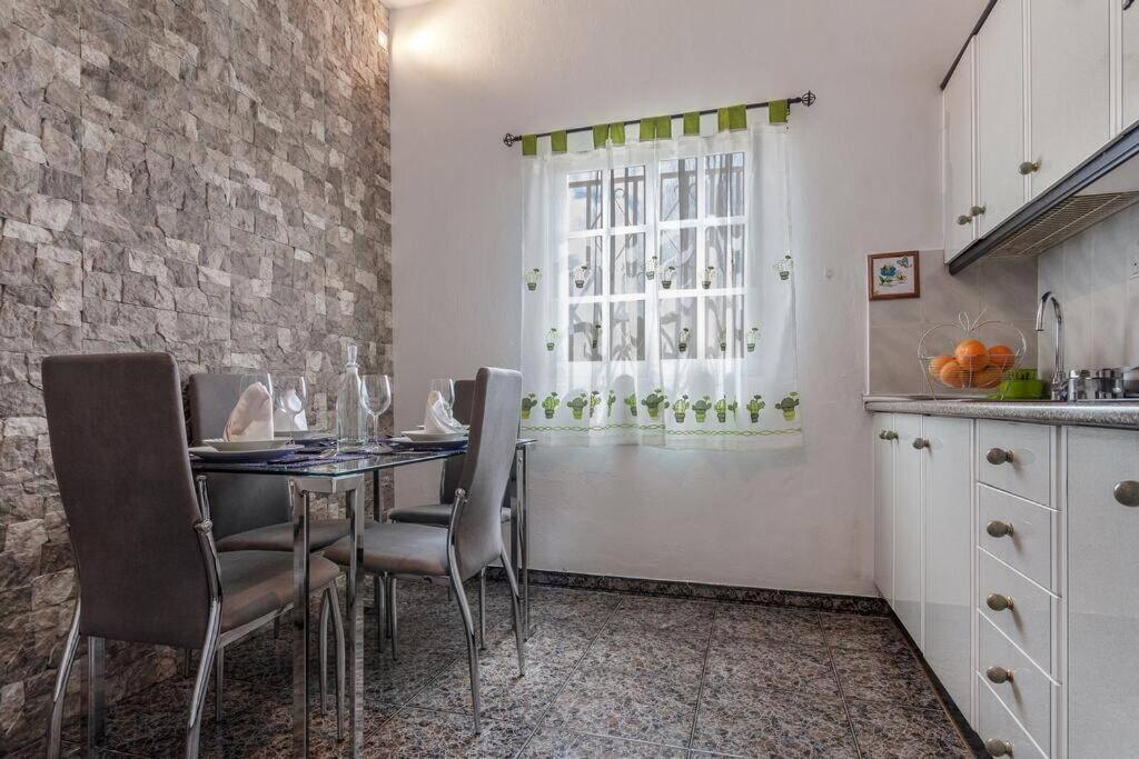 Casa Yamile Tarajalejo
